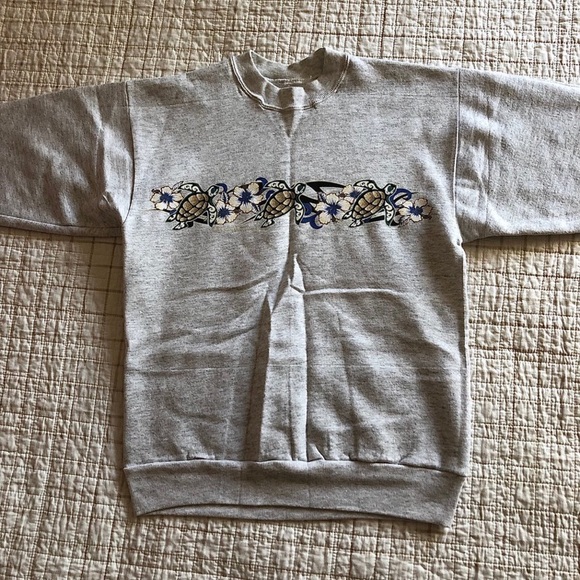 Grey Hawaiian Turtle Pullover Crewneck - Picture 2 of 2